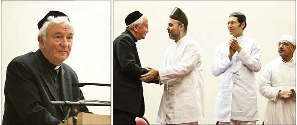 Archbishop Vincent Nichols at the Zoroastrian Centre 04